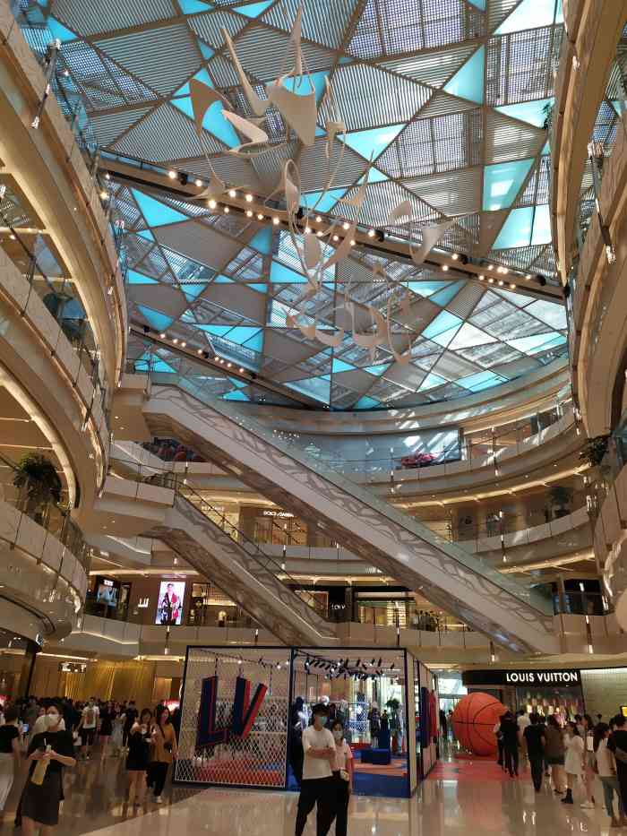 国金中心商场-"环境一流,美食一流,设施一流,服务一流,.