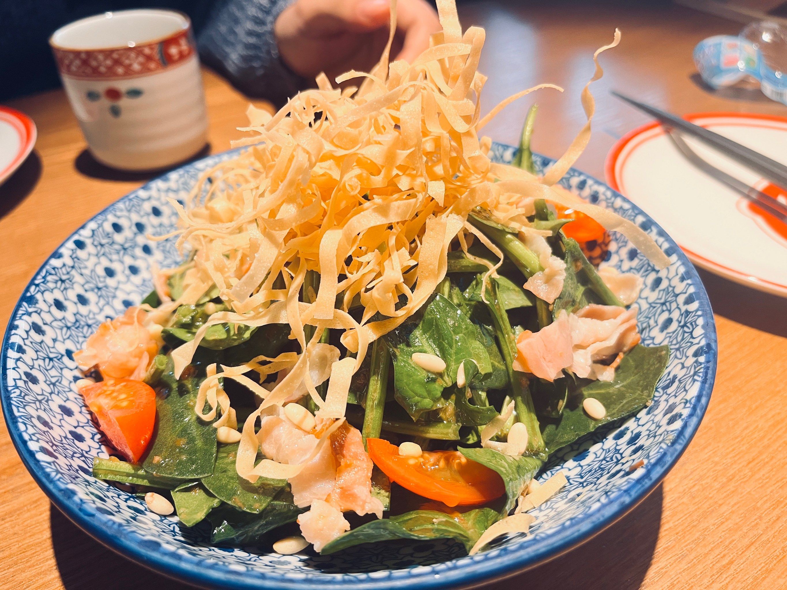 露获奖的培根菠菜沙拉:培根量不少,和烫过