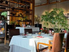 -泓0871臻选云南菜·味庄