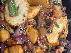 -老钟家烤羊排·敦伊阁清真餐厅胡羊焖饼