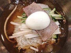 水冷面-江南面屋(明洞店)