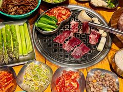 -唯成•韩国炭火烤肉 유성고기