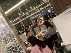 等位区-捞王锅物料理(上海世茂广场店)