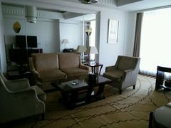android_upload_pic-德州凤冠假日酒店