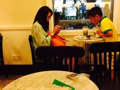 星巴克(沙面店)-星巴克臻选(广州沙面店)