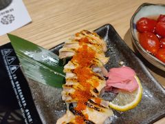 -枝魯枝魯自助料理