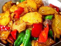 小土豆烧排骨-读酒坊私房菜