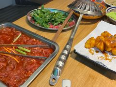 -洱火云南酸菜牛肉火锅(石景山当代商城店)