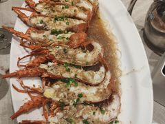 -品悦酒店(三林古镇店)