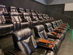 -万达影城IMAX(海口日月广场店)