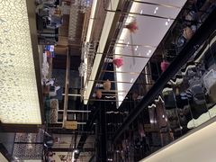 -捞王锅物料理(上海世茂广场店)