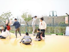-季高兔窝窝亲子园(上海薰衣草公园店)