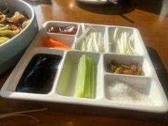 烤鸭伴侣-小马哥融合菜(延安大街店)