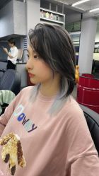 -诗悦发型SALON·圣罗兰店