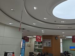 -雅悦齿科(顾村公园店)