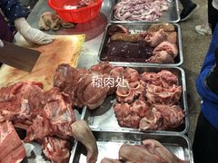 -标记美食新鲜猪杂(兴南大道店)