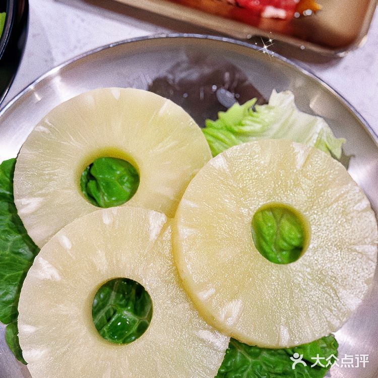 吃顿烤肉来感受下人间烟火气