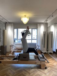 -橙沐普拉提瑜伽