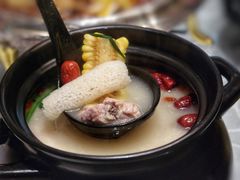 竹荪姬松茸玉米排骨汤-甜阿姨·天台花园私房菜(万松园店)