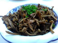 -鲁班小馆(政四街店)