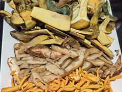 -外婆味道·云南菜大当家(关上店)