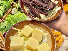 -黔滚滚贵州牛肉火锅·酸汤火锅(创意园店)