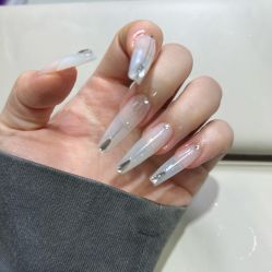 -晨·艺美甲美睫