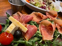 -I HOLIC艾豪丽披萨(KKone店)