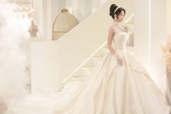 -艾米丽婚纱礼服