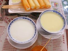 -周大娘牛乳(旧寨古村总店)