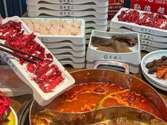 -来龍儿鲜切牛肉自助老火锅