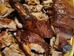 -八府香鸭·啫啫煲(华山路店)