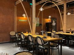 大堂-十三式重庆江湖菜(金茂览秀城店)