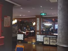 -八府香鸭·啫啫煲(华山路店)