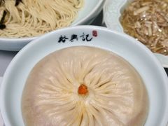 -裕兴记•蟹黄面馆(人民广场店)