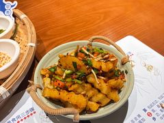 -包整·丝娃娃(甲秀楼景观店)