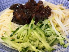 -聚首堂·特色小吃·肘子(什刹海德胜门店)