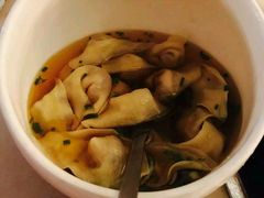 牛肉馄饨-大川先生·小龙虾·川菜(信义坊店)