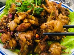 -八两八金·莱芜特色炒鸡(市南漳浦路店)