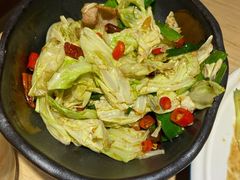 -关东小磨东北菜(上海长风大悦城店)