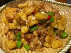 -万重锦·人文川菜馆(骡马市店)