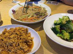-关东小磨东北菜(上海长风大悦城店)