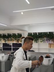 -小齐发型Star~salon