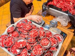 -云阿蛮云南生烫牛肉米线(奉贤路店)