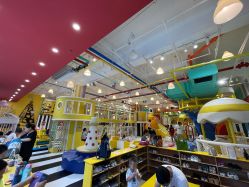 -泛尼尼儿童乐园(文化广场店)