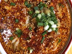 八二小面-八二小区抄手(龙湖上城天街店)