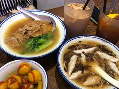 咖哩三寶-左记港食(融科天城店)