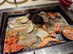 -爱客得牛排海鲜烤肉·火锅自助(春熙路黑金好店)