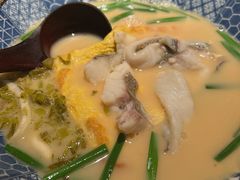 -荣家黄鱼面(前滩太古里店)