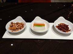 -玥轩YUE HIN(IFS国际金融中心店)